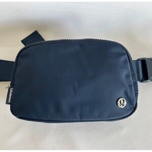 Lululemon Belt Bag Fanny Pack Navy Blue Nylon Crossbody Logo Athleisure Quality